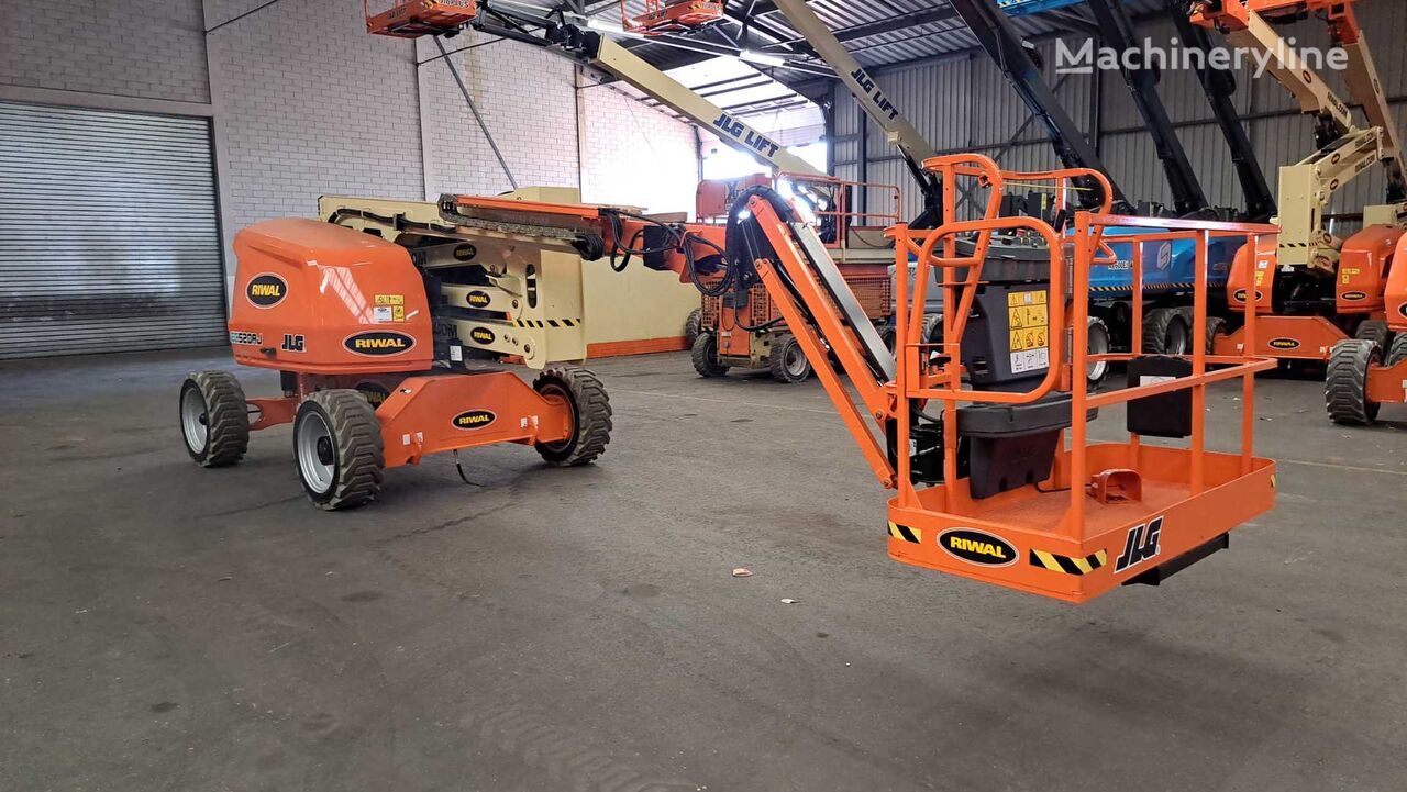 коленчатый подъемник JLG EC520AJ - UNUSED