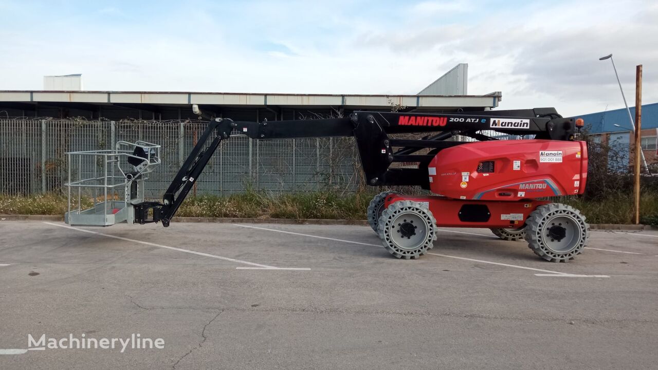 Manitou 200 ATJ E plataforma articulada