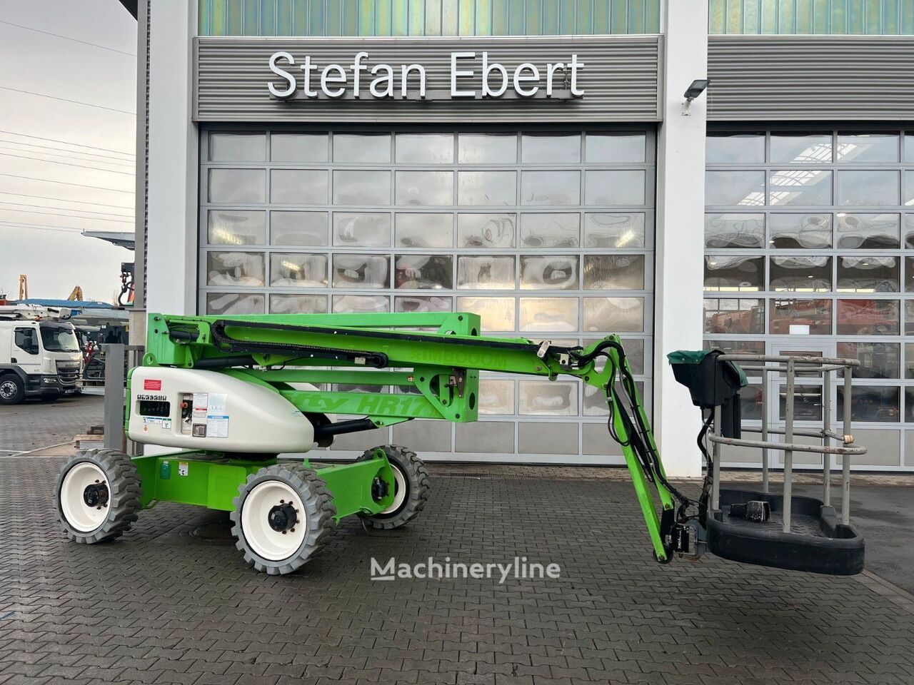 Nacelle articulée Niftylift HR17D - Machineryline