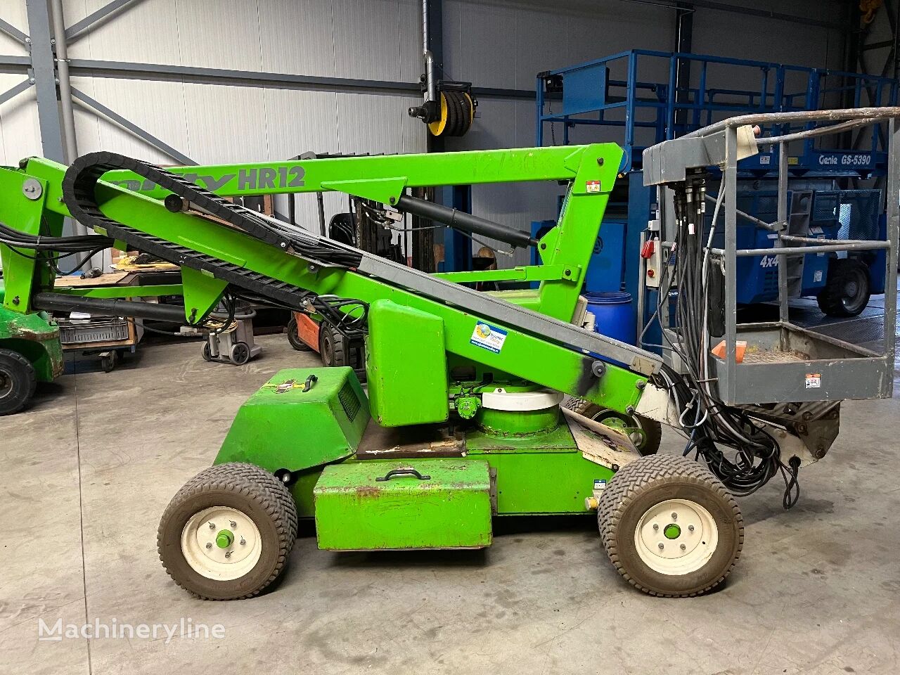 Niftylift hr12nde articulated boom lift