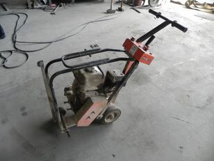Clipper C 51 asphalt cutter