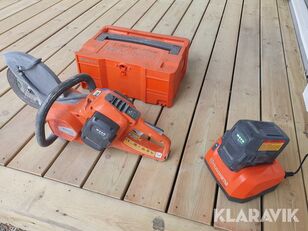Husqvarna K535i asphalt cutter