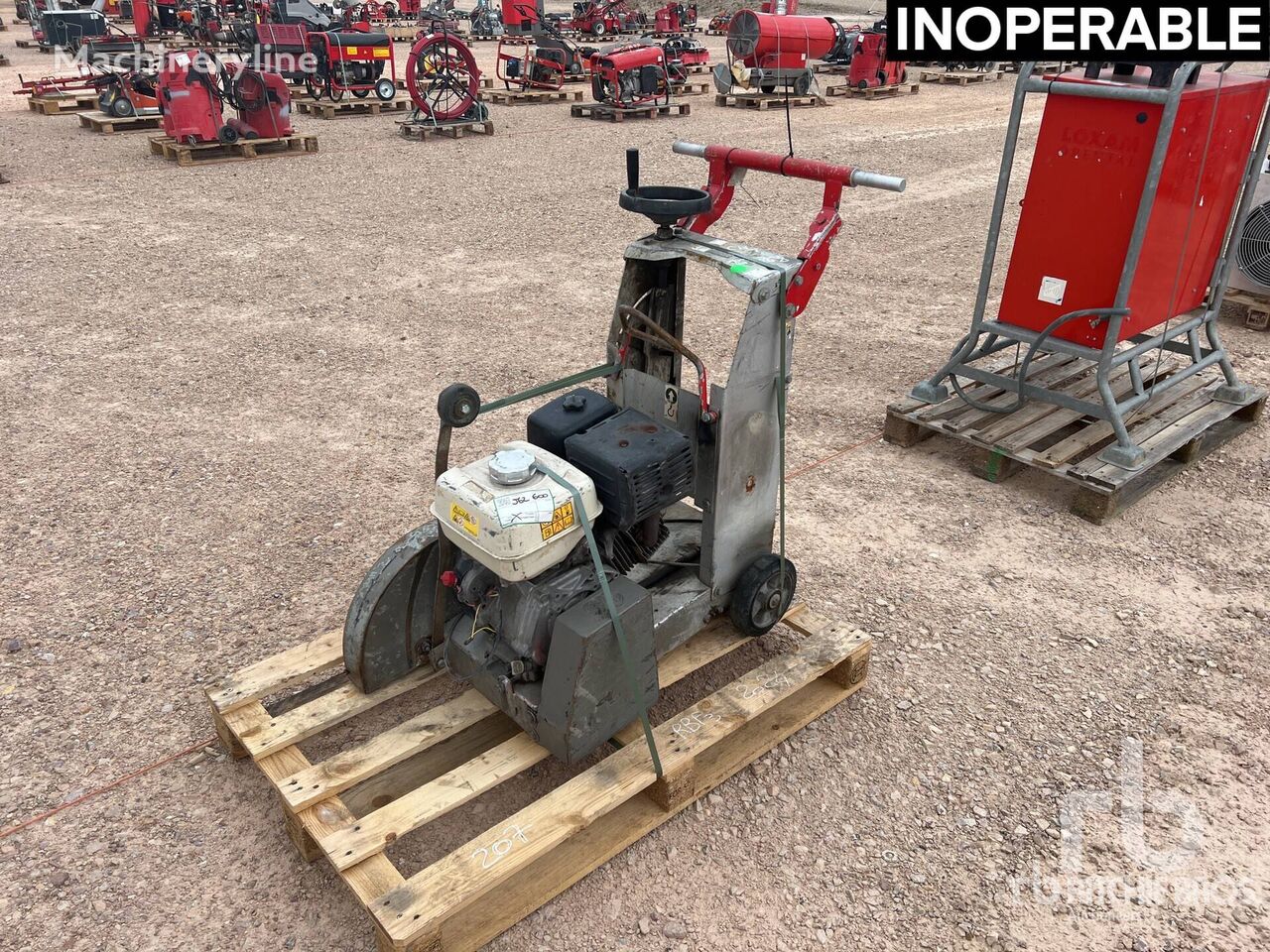 Materiel De Location Rental Equ asphalt cutter