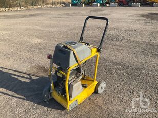 Wacker Neuson BFS735 cortadora de asfalto