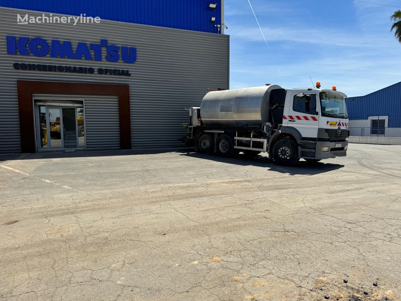 Mercedes-Benz Atego asphalt distributor