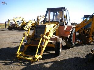 Case 580 F backhoe loader for parts