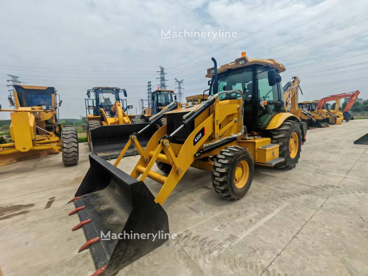 Caterpillar 420F Baggerlader - Machineryline