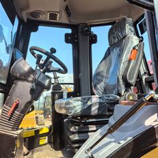 tractopelle Caterpillar 420F neuve