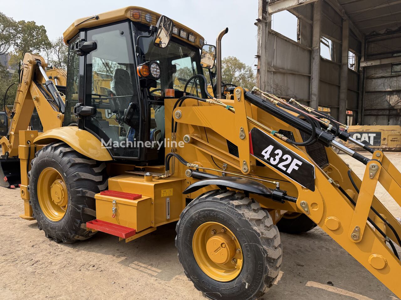 جديد لودر حفار Caterpillar 432F - Machineryline