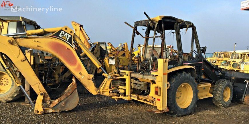 máy xúc đào liên hợp bánh lốp Caterpillar 442 D cho phụ tùng