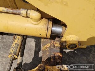 Tractopelle Ford 555 à vendre - Image 14 | Machineryline MA Tractopelle Ford 555 | Image 14 - Machineryline