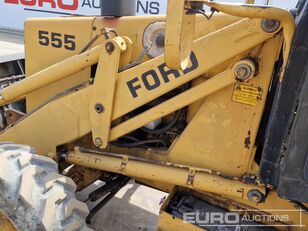 Tractopelle Ford 555 à vendre - Image 24 | Machineryline MA Tractopelle Ford 555 | Image 24 - Machineryline