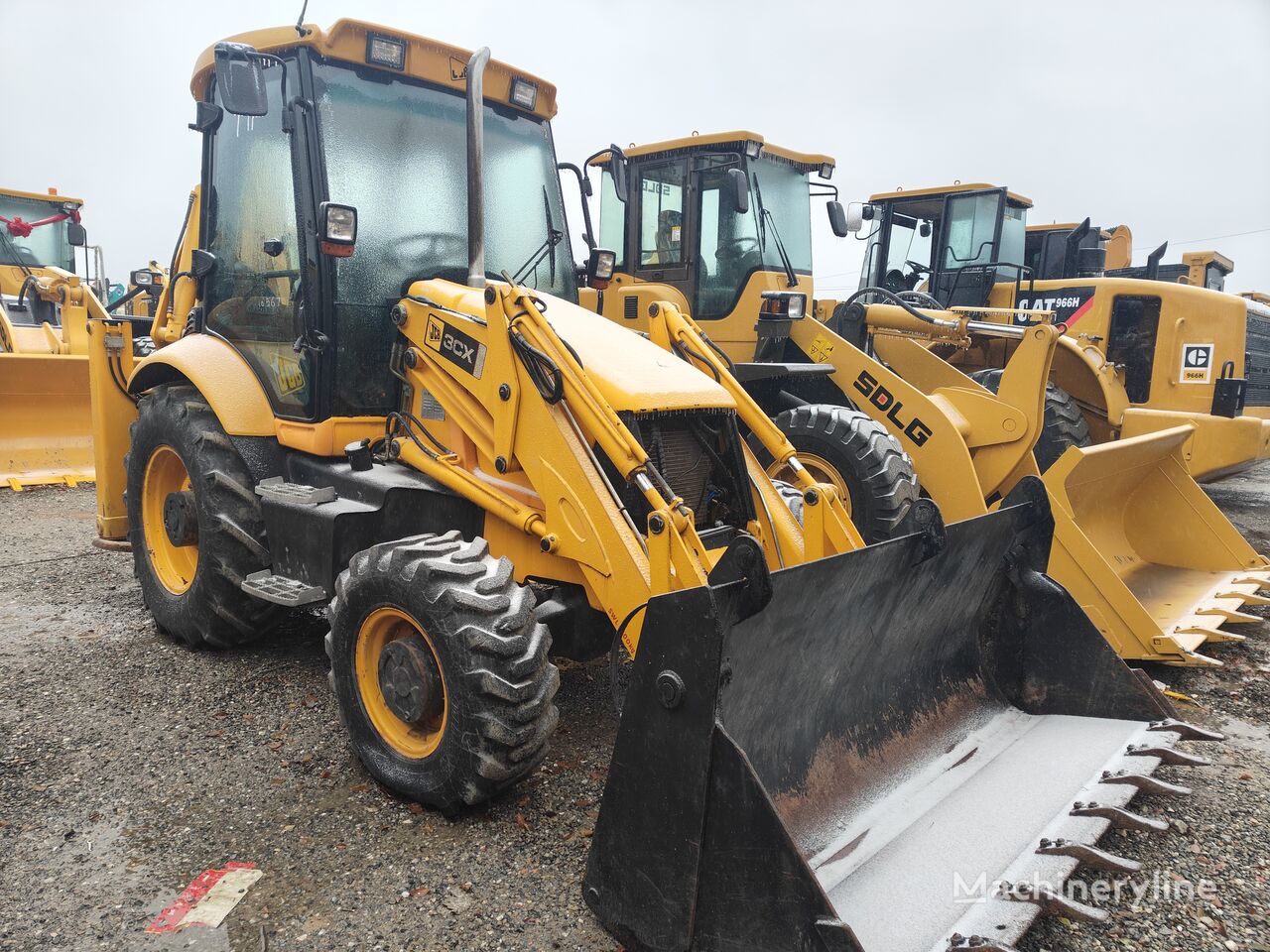 JCB 3CX バックホーローダー