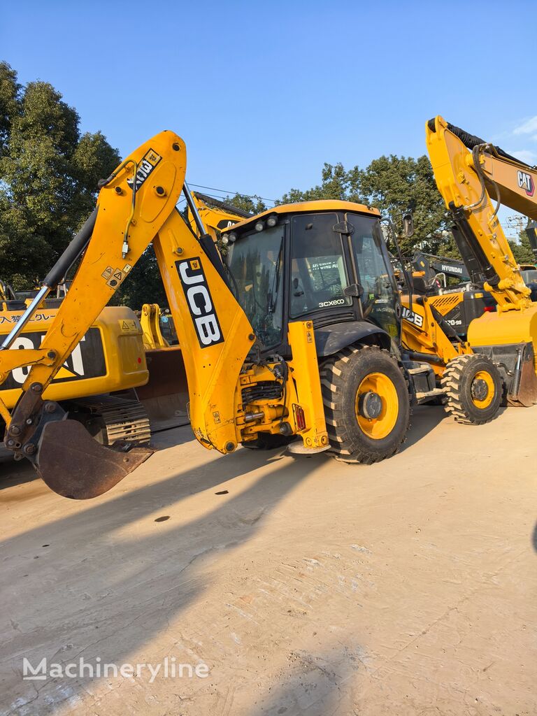 tractopelle JCB 3CX