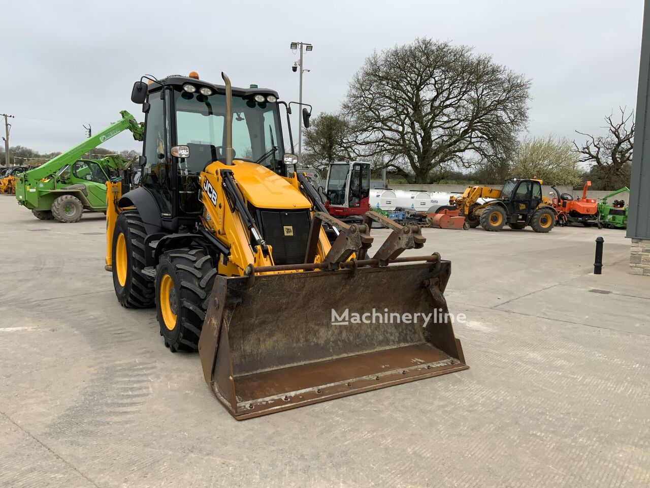 Máy xúc đào liên hợp bánh lốp JCB 3CX - Machineryline