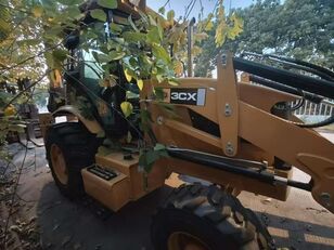 retroescavadora JCB 3CX