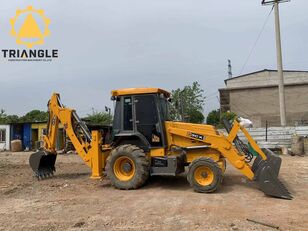 tractopelle JCB 3CX