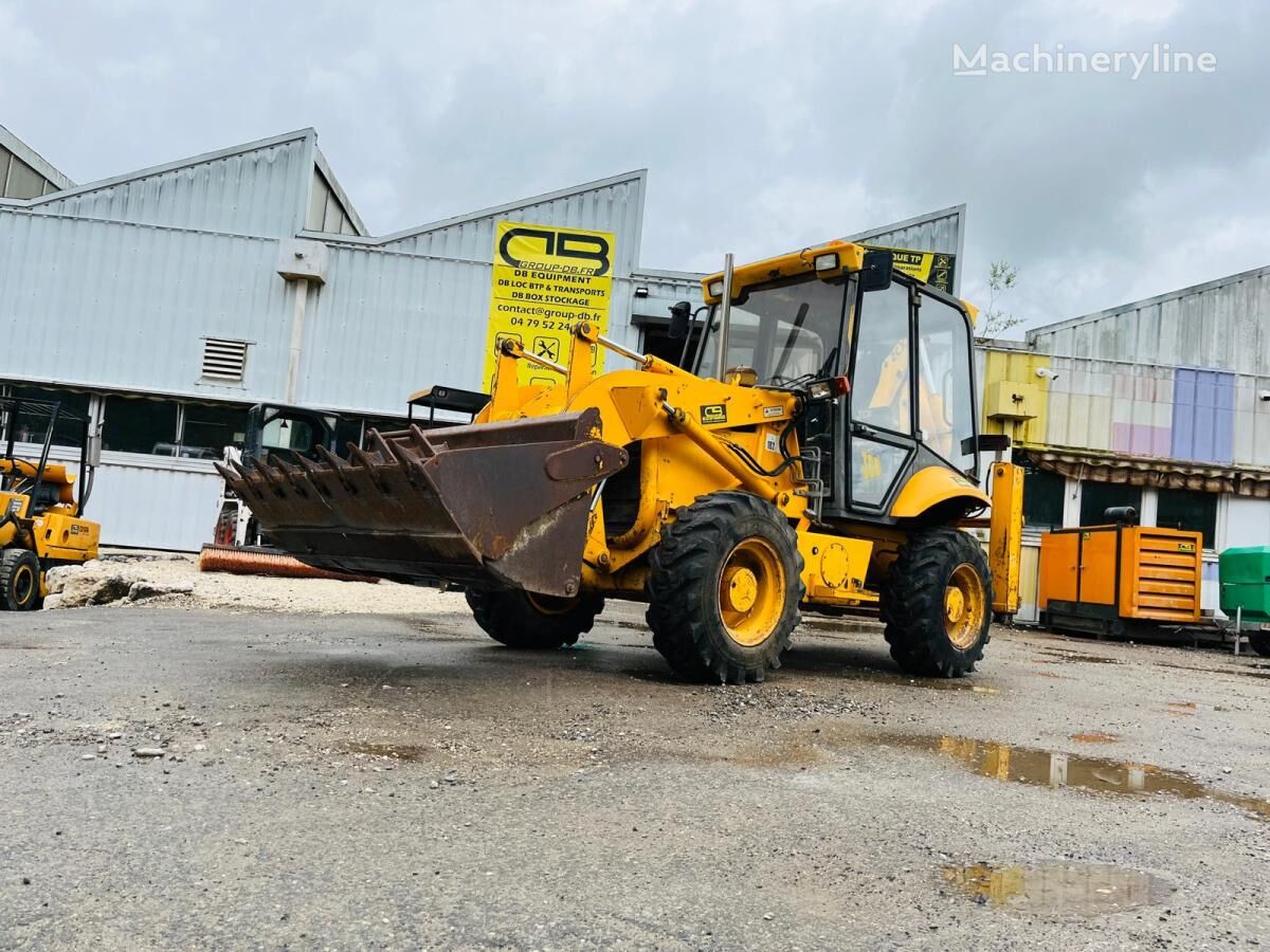 JCB Tractopelle 2CX 5.2T (NET DE TVA) traktorgrävare