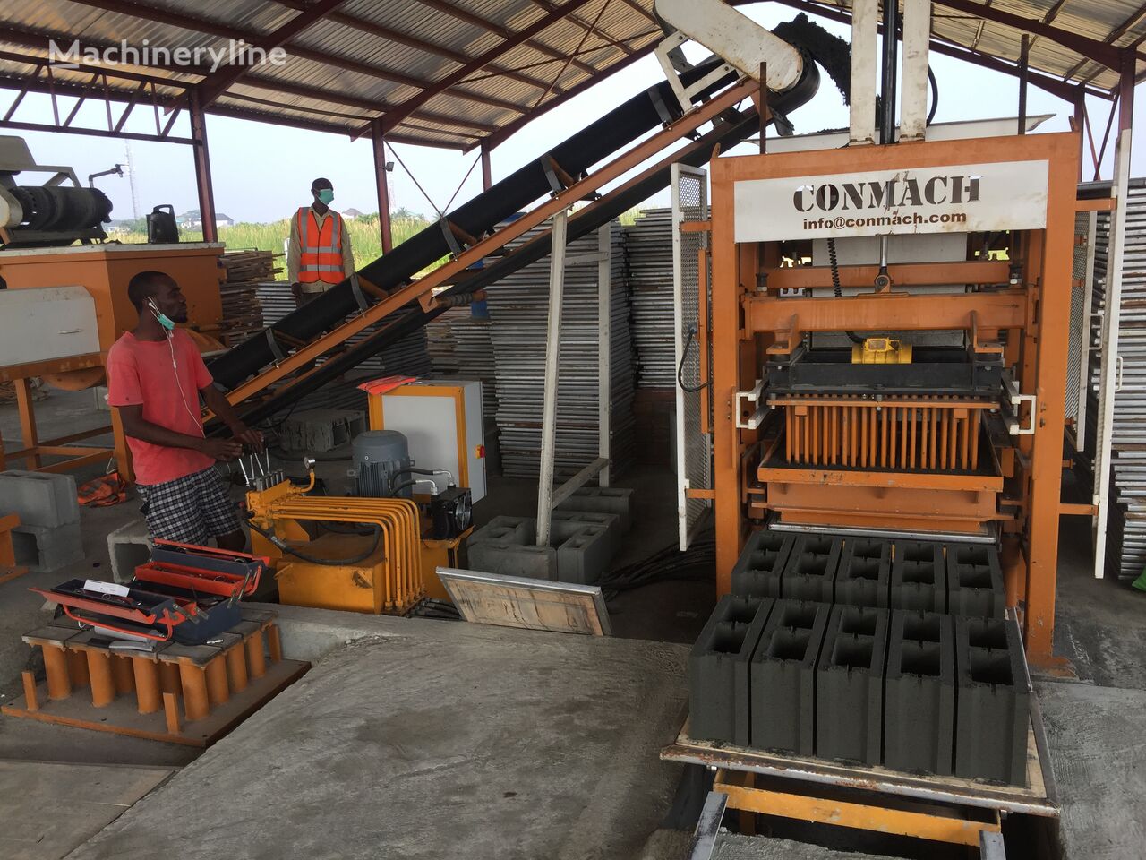 ny Conmach BlockKing-12MS Concrete Block Making Machine - 4.000 units/shift utstyr for produksjon av betong blokker