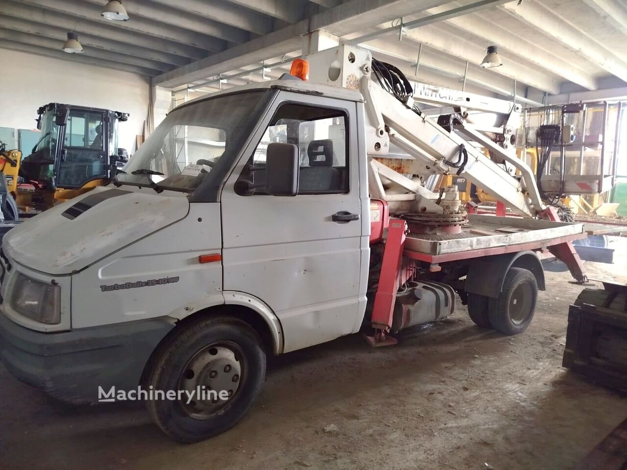 Купить автовышку IVECO 35.10 | Machineryline AZ Автовышка IVECO 35.10 - Machineryline