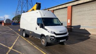 camion nacelle IVECO DAILY 70C18