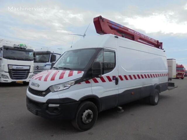 IVECO Daily 70 70C17 lastbilmonteret lift