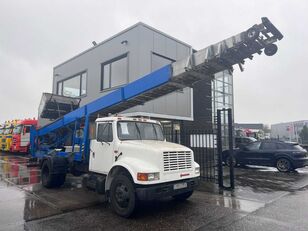 International 4600 autohoogwerker