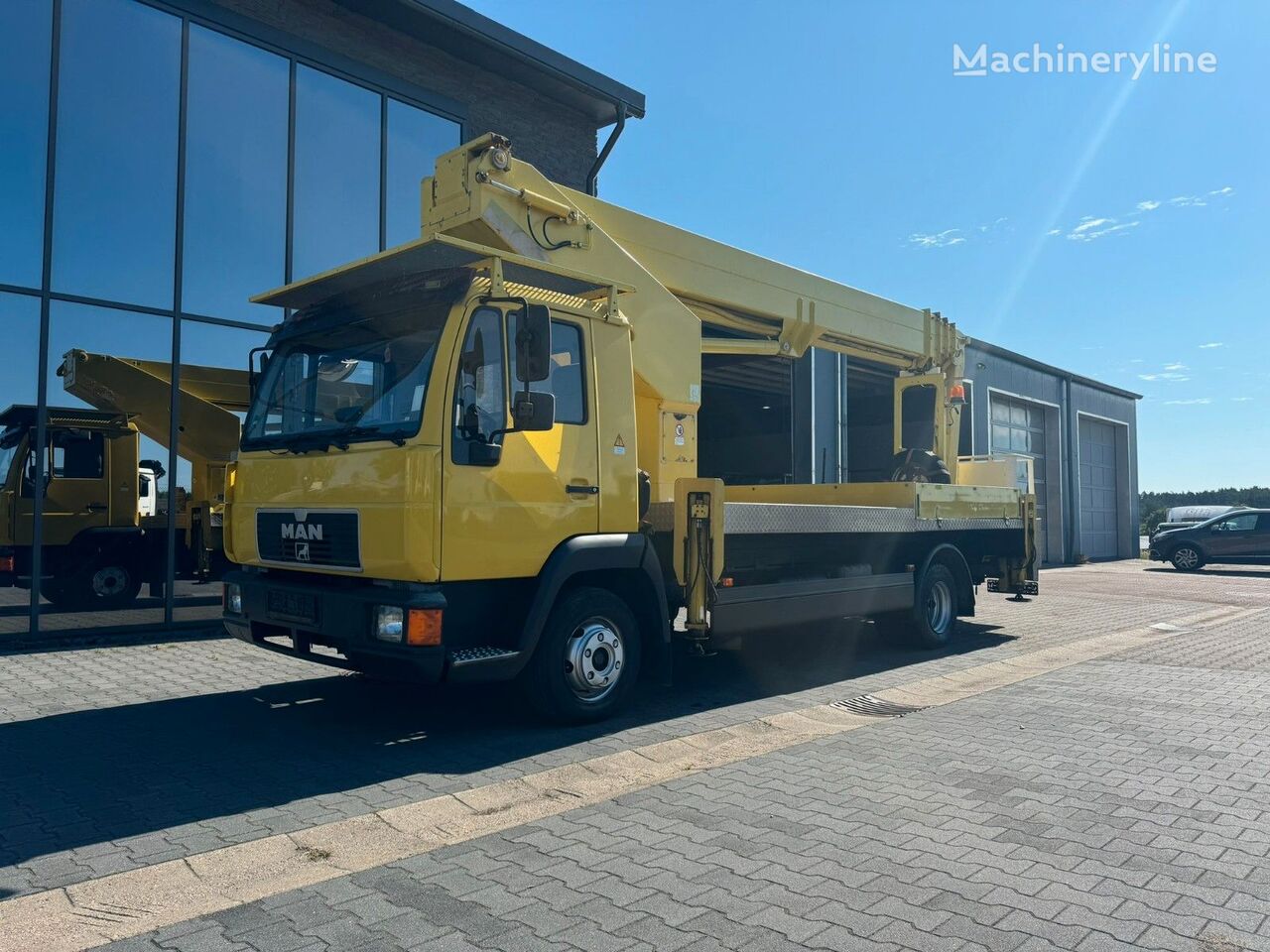 camion nacelle MAN L2000 Ruthman TK310 Hubarbeitsbühne 31m