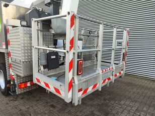 Mercedes-Benz Antos 1833 4x2 France Elevateur 284 TBE autohoogwerker te koop - Foto 15 | Machineryline NL Mercedes-Benz Antos 1833 4x2 France Elevateur 284 TBE autohoogwerker | Foto 15 - Machineryline