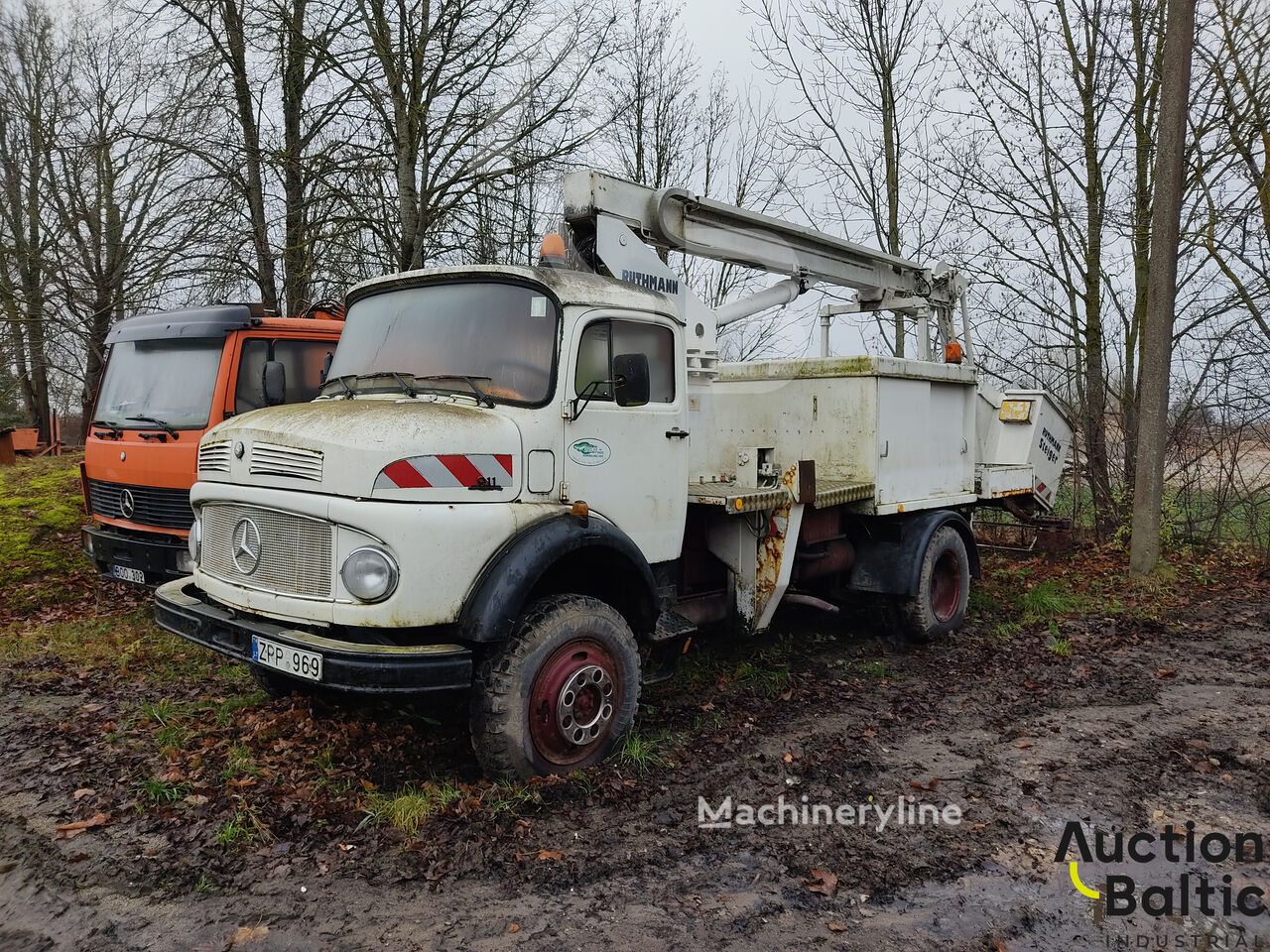 Mercedes-Benz Lako 911 bucket truck for sale | Machineryline TZ Mercedes-Benz Lako 911 bucket truck - Machineryline