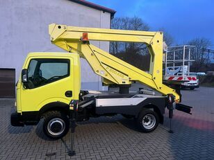 camion nacelle Nissan Cabstar