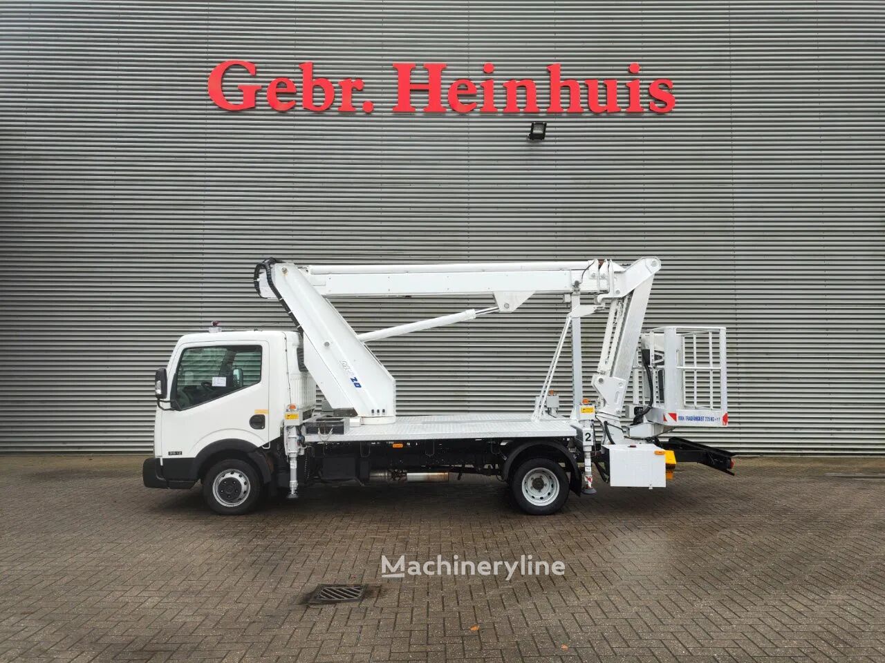 Автовышка Nissan Cabstar 35.12 NT400 Multitel MJ201 - Machineryline