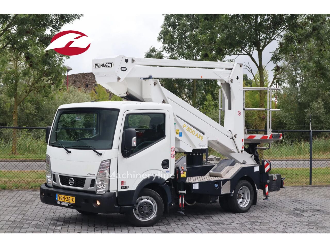 رافعة السلة التلسكوبية Palfinger P200 AXE | NISSAN NT400 | 20 METER | LOW KM F24P - Machineryline