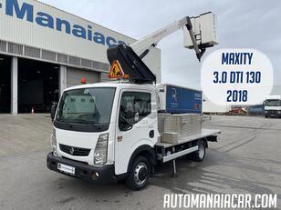 plataforma sobre camião Renault MAXITY 3.0 DTI