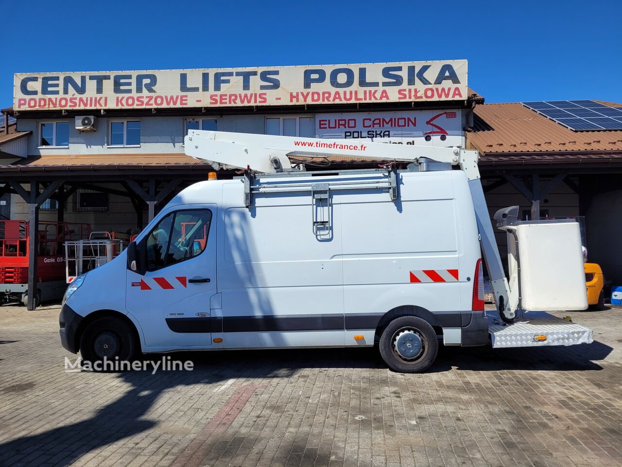 Renault Master - 12m Time France ET 32 NE - bucket truck plataforma sobre camión