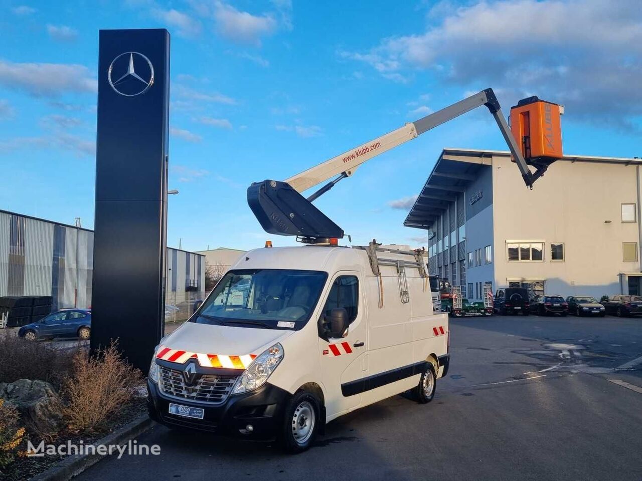 Renault Master 2.3 dCi / KLUBB K26, 12m plataforma sobre camión