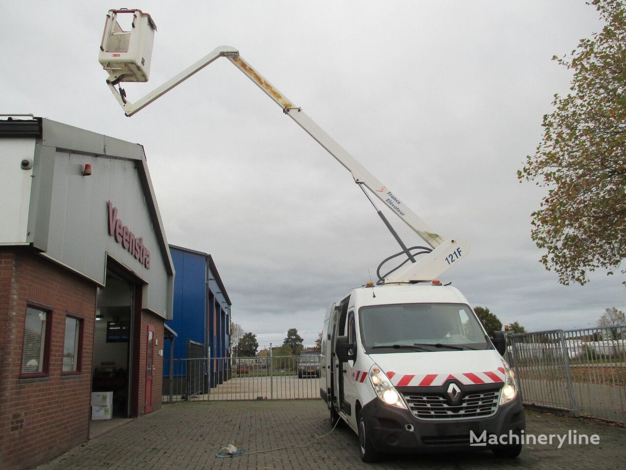 autobokštelis Renault Master 2.3DCI