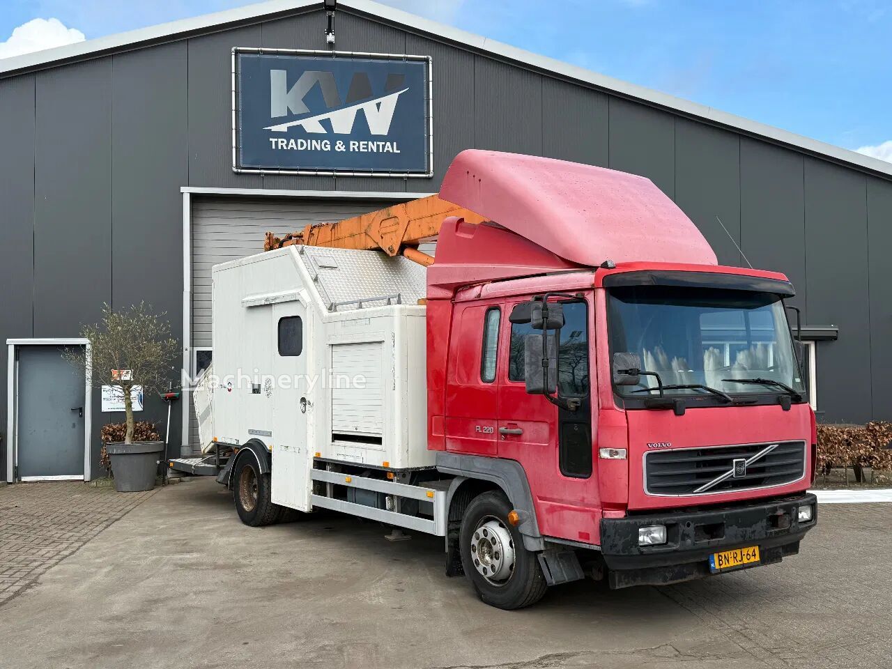 Volvo FL220 bucket truck for sale | Machineryline MY Volvo FL220 bucket truck - Machineryline