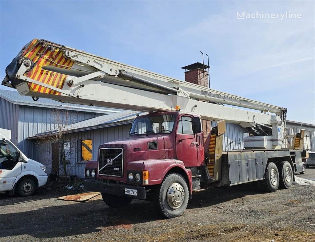 Volvo N7 plataforma sobre camión