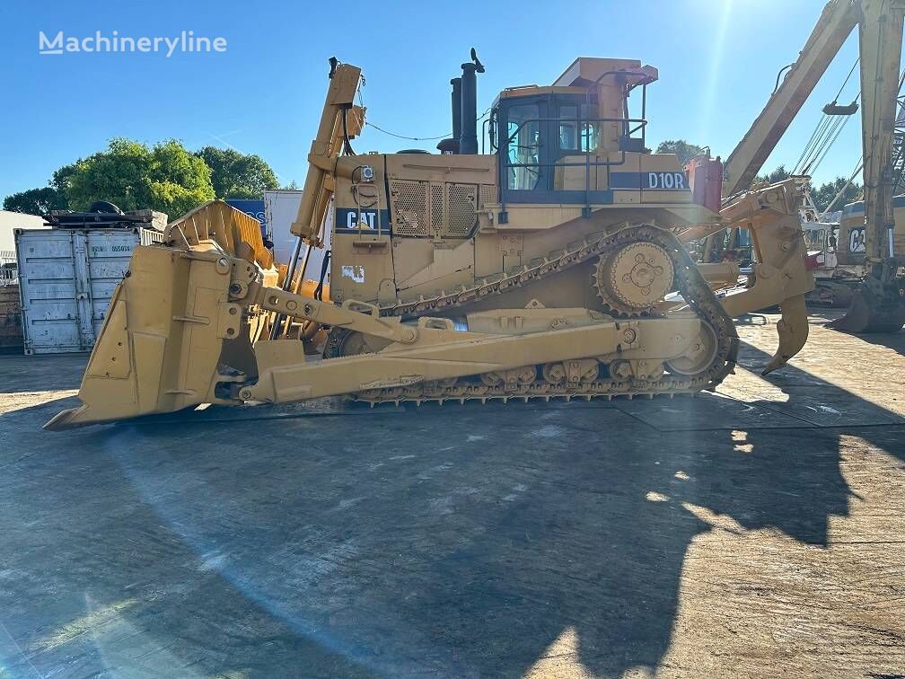 bulldozer CAT D10R