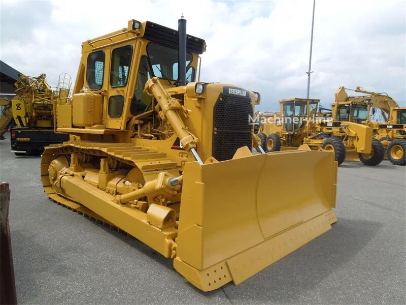 Bulldozer Caterpillar CAT D7 dijual | Machineryline ID Bulldozer Caterpillar CAT D7 - Machineryline
