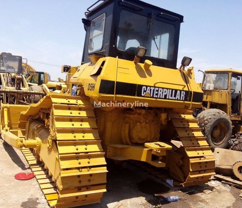 Caterpillar D5H bulldozer