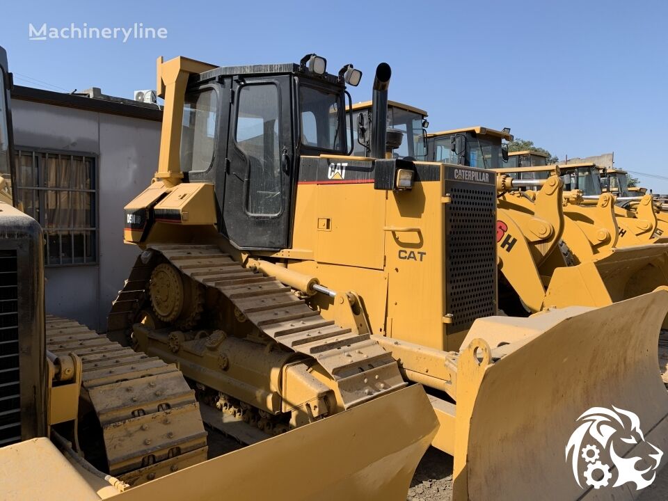 μπουλντόζα Caterpillar D5M