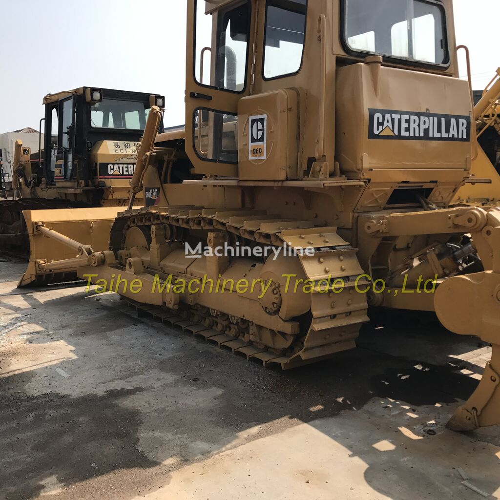 бульдозер Caterpillar D6D