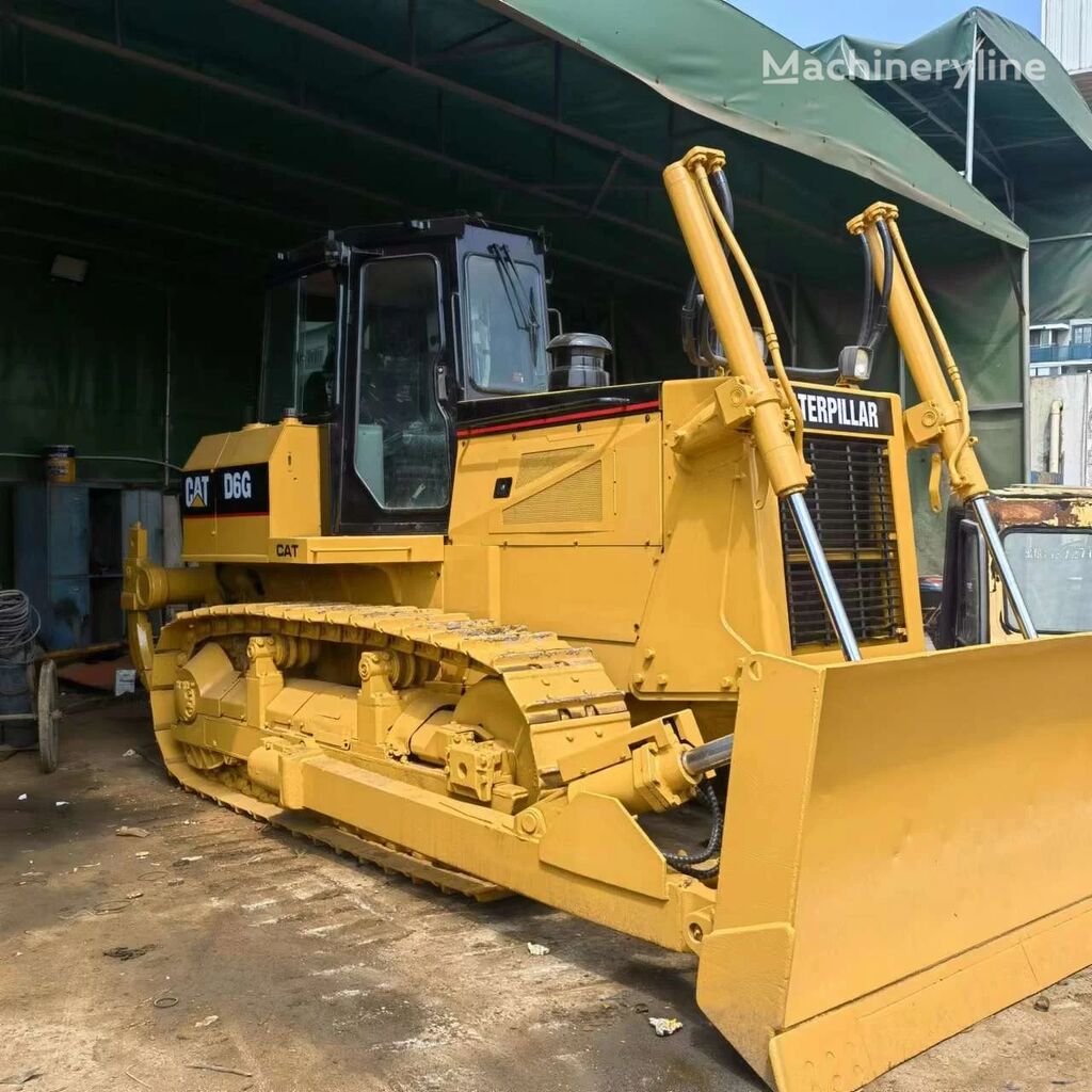 máy ủi Caterpillar D6G