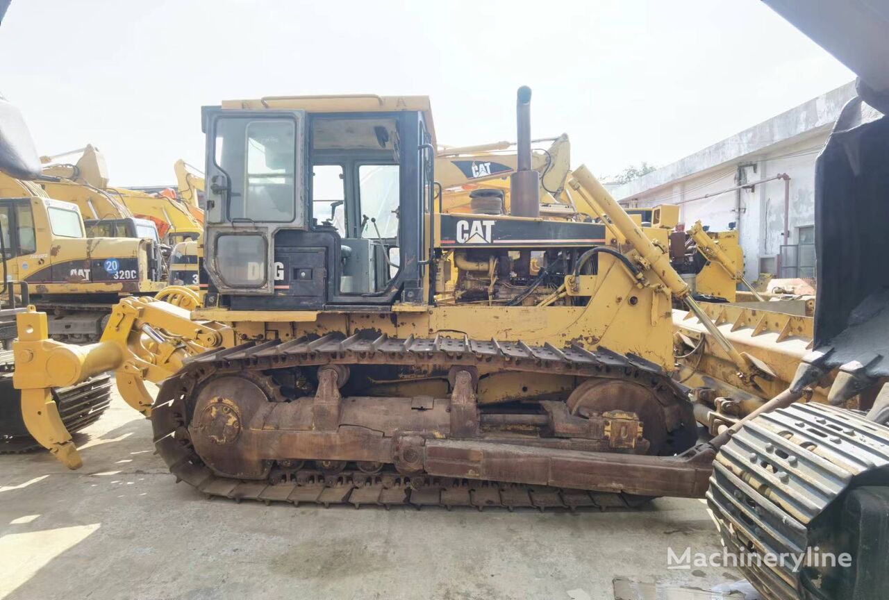 Caterpillar D6G bulldozer