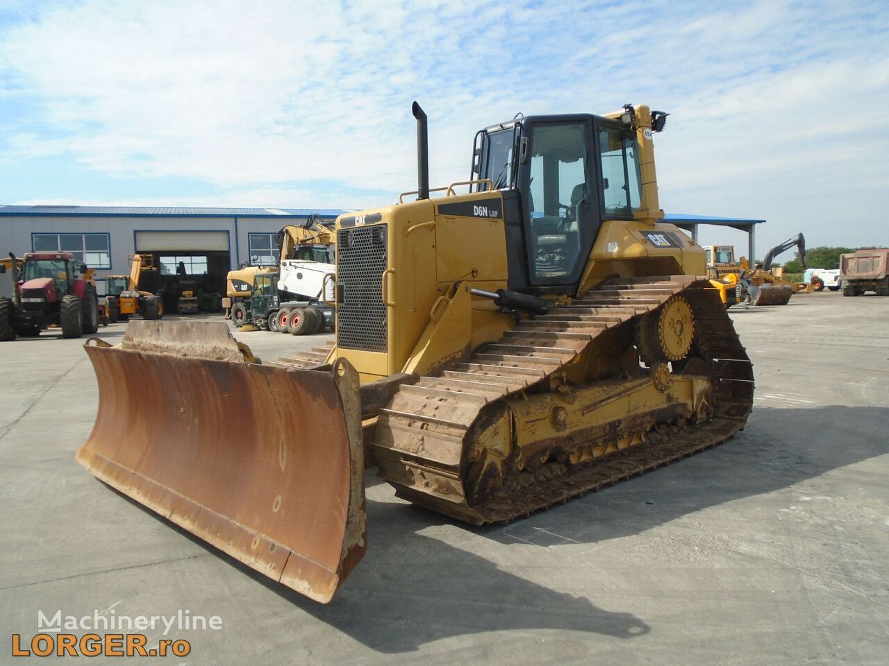 Caterpillar D6N bulldozer