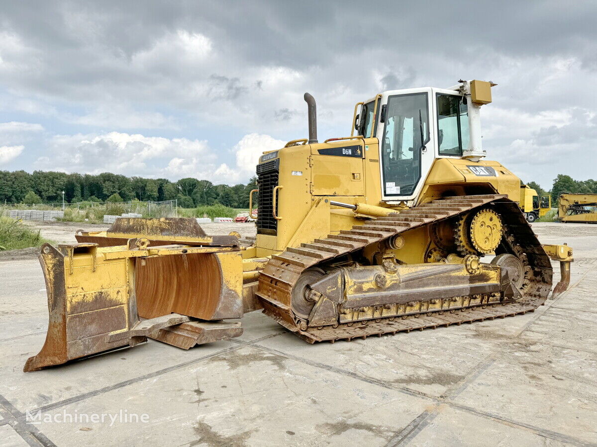 bulldozer Caterpillar D6N LGP