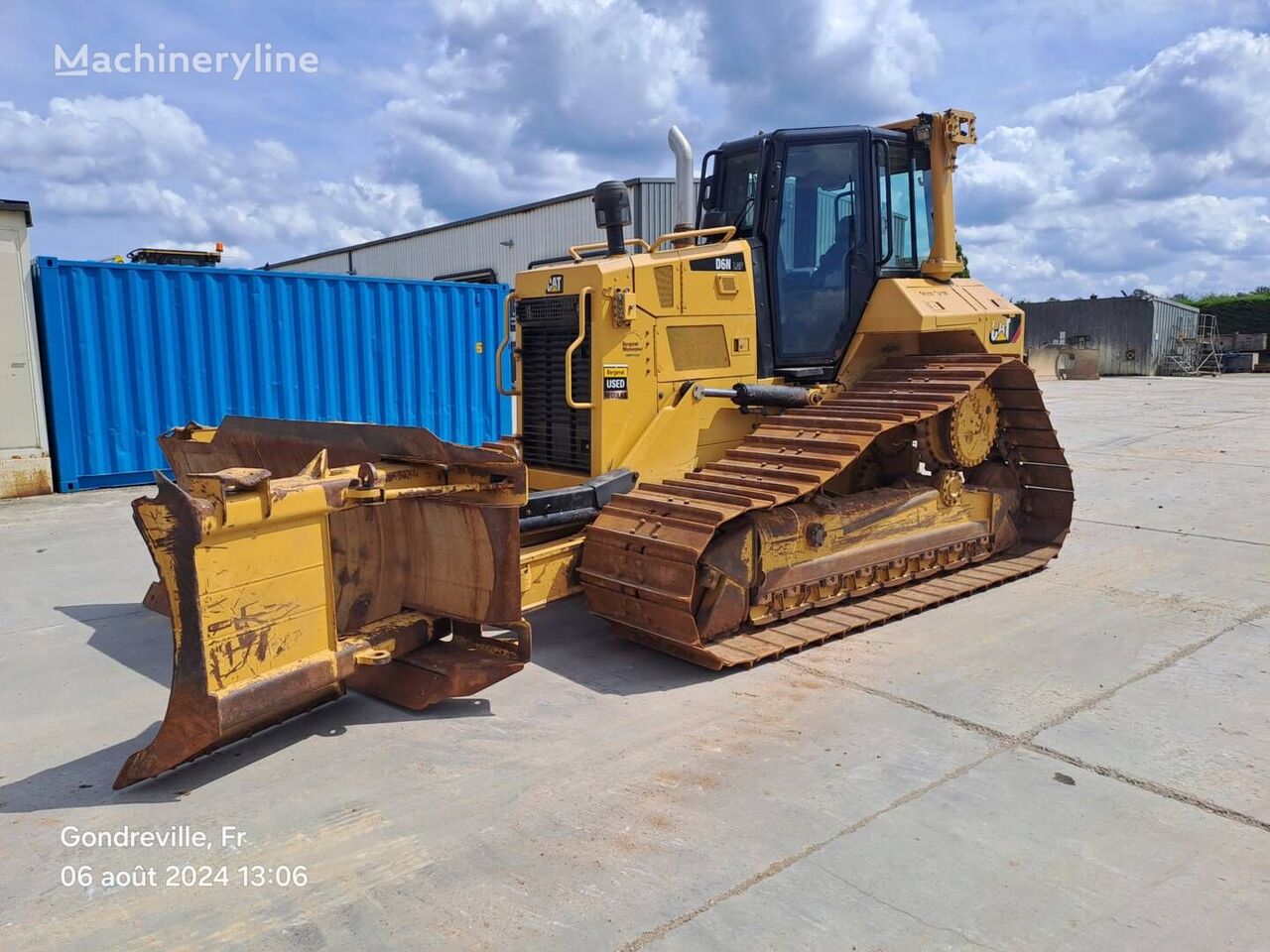 Caterpillar D6N4F LGP bulldozer