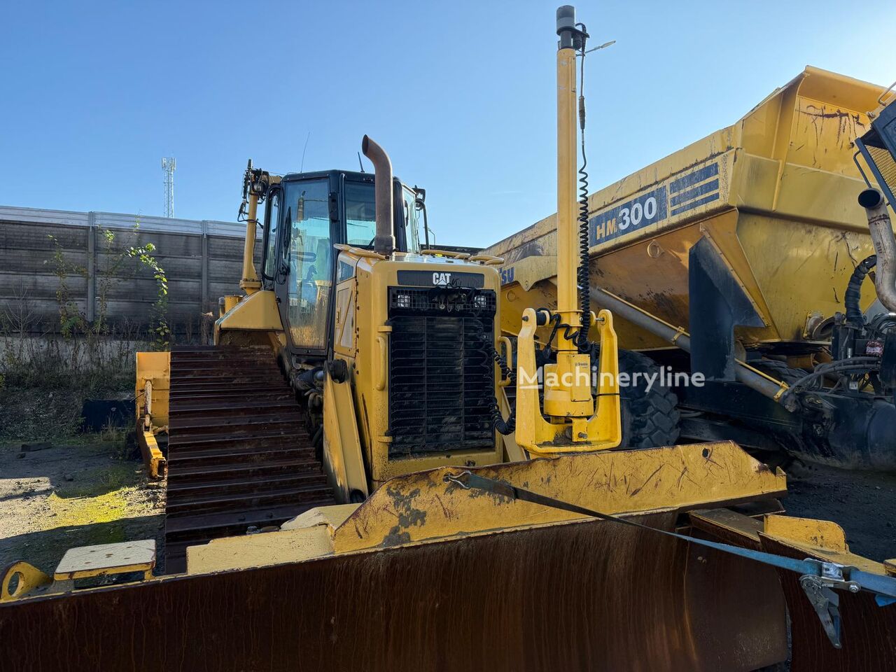 Бульдозер Caterpillar D6NLGP - Machineryline